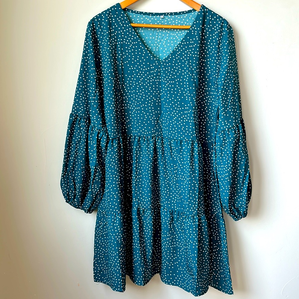 EUC teal and white polka dot long sleeve dress size 2XL